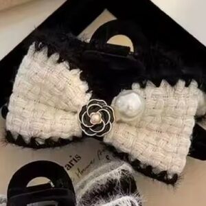 Elegant Black and White Bow Hair Clip